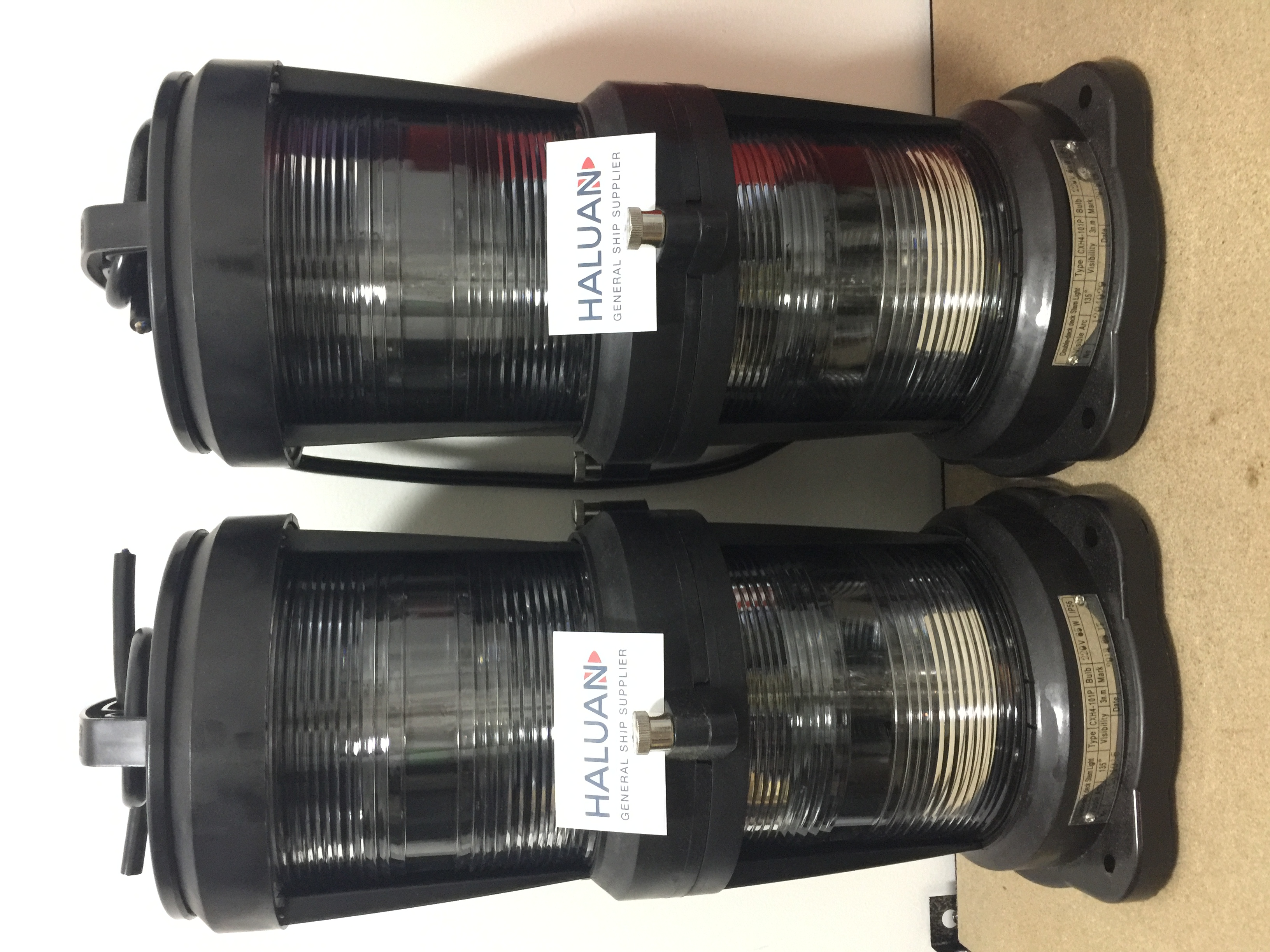 DOUBLE DECK STERN LIGHT  CXH4-101P